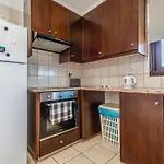 Sunlit Cozy Апартаменты